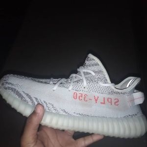 Yeezy 350 boosts v2 blue tints